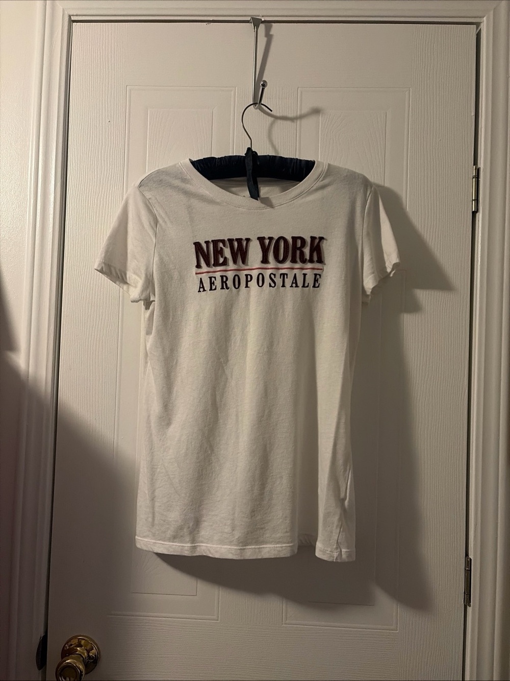 Aeropostale T-Shirt Women’s Large Short Sleeve White With Logo